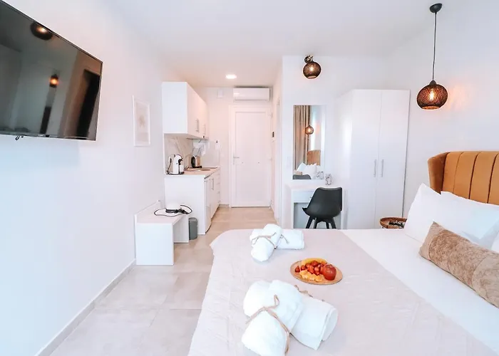 Sithon Diamond Suites 2